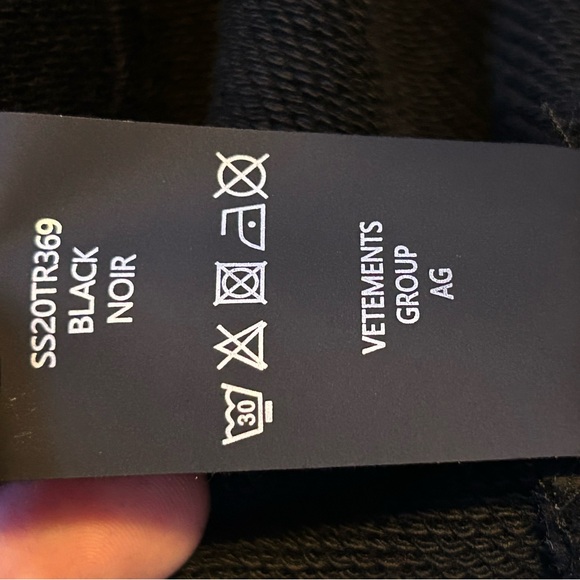 VETEMENTS BLK N BLUE ECSTASY HOODIE 2020 SPRING MEDIUM HOODIE - Picture 14 of 16